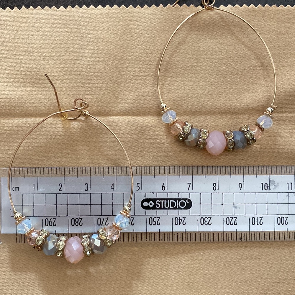 Hoop earrings - Picture 2 of 2